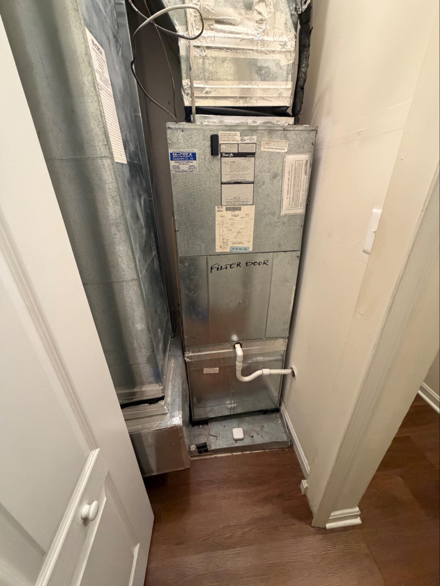 Townhome Heat Pump Replacement in Camp Springs, MD photo 4